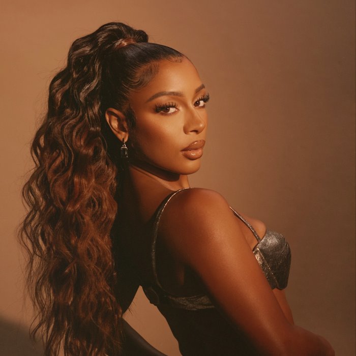 S.O.S (Sex On Sight) Ft. Usher