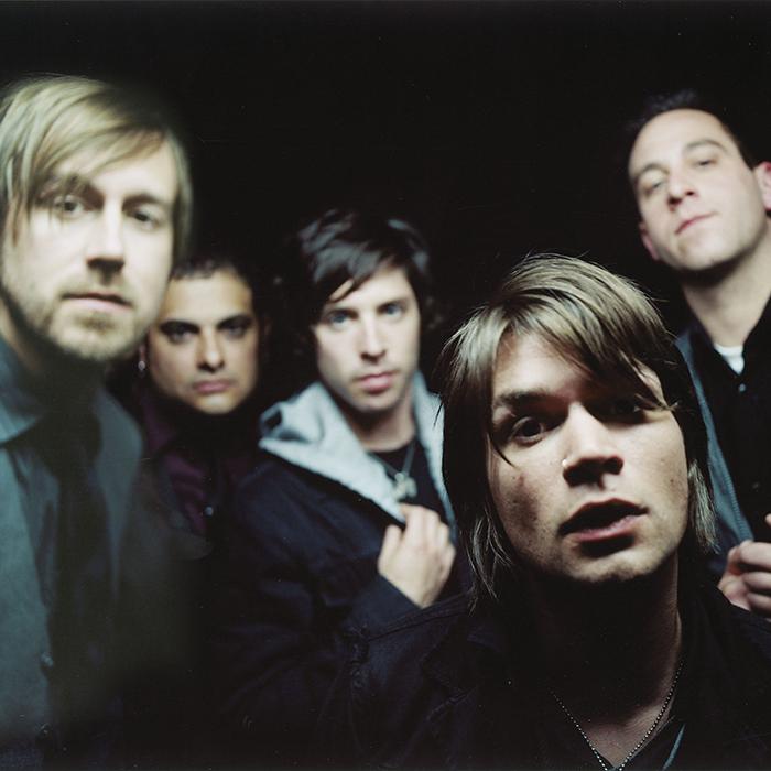 152