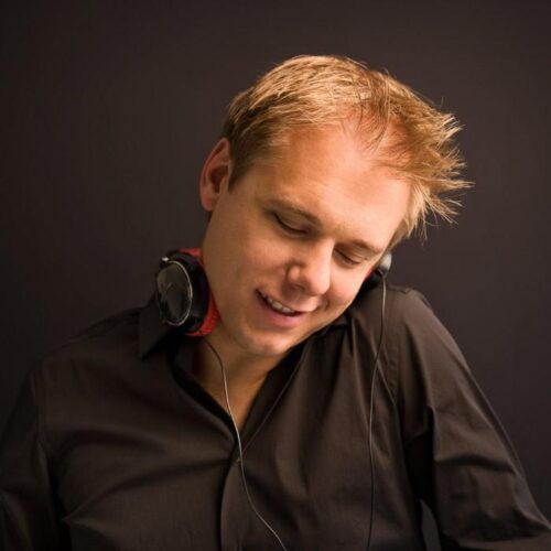 ASOT 1235 – A State of Trance Episode 1235 [Including A State of Trance, Ibiza 2025 (Mix 3: Who’s Afraid of 138?!)]